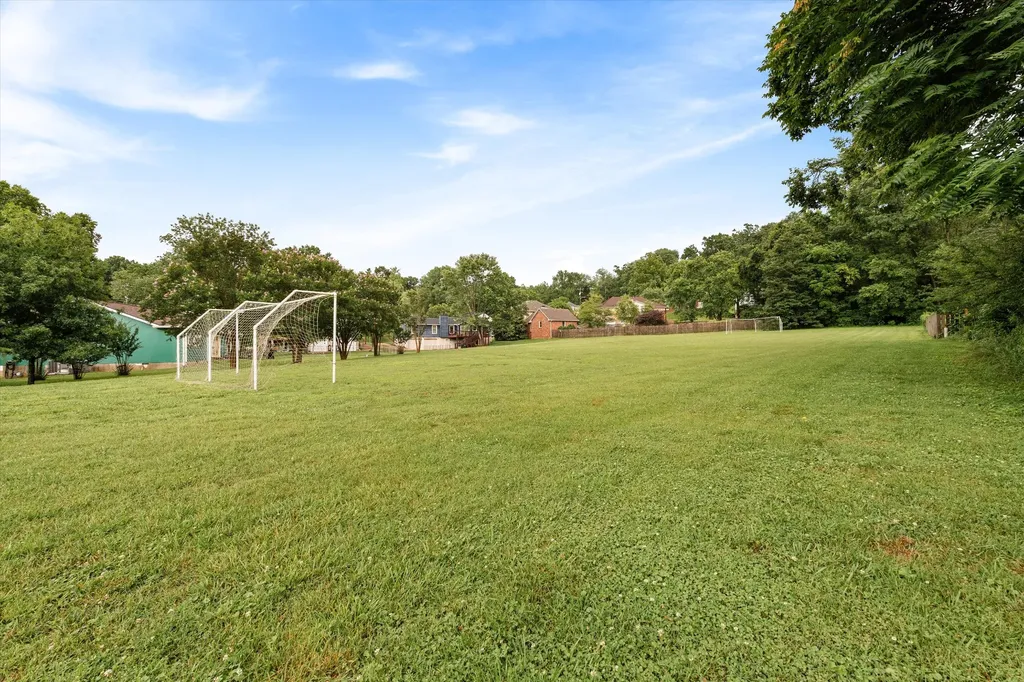 6940 Stone Creek Road Nashville TN 37221