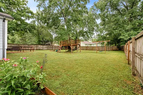 6940 Stone Creek Road Nashville TN 37221