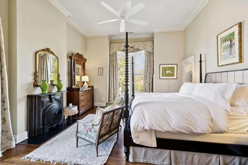 214 3rd Ave, S Franklin TN 37064