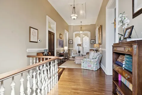 214 3rd Ave, S Franklin TN 37064