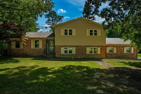 129 Country Club Lane Hopkinsville KY 42240