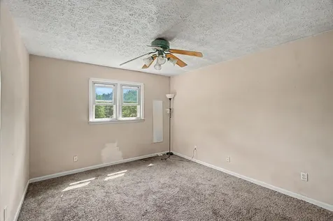 129 Country Club Lane Hopkinsville KY 42240