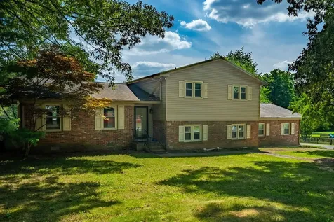 129 Country Club Lane Hopkinsville KY 42240