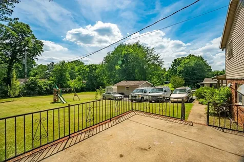 129 Country Club Lane Hopkinsville KY 42240