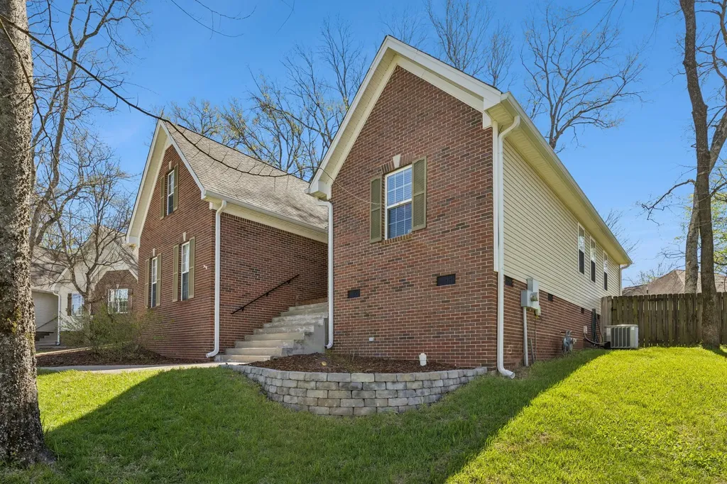 1615 Pacer Court Spring Hill TN 37174