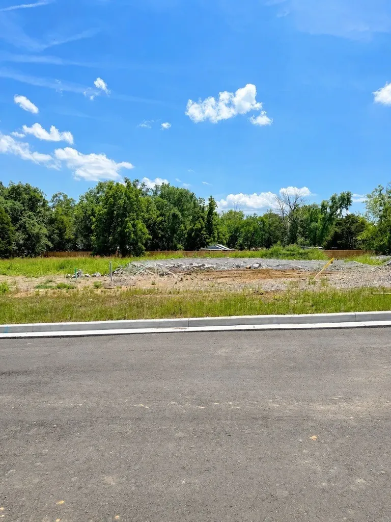 102 Cedarstone Drive Mount Juliet TN 37122