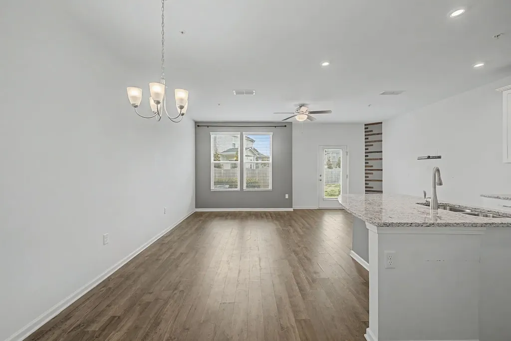 3314 Deerchase Circle Murfreesboro TN 37129