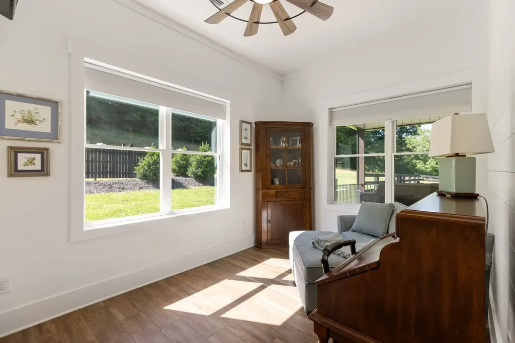 2073 Dog Branch Road Prospect TN 38477