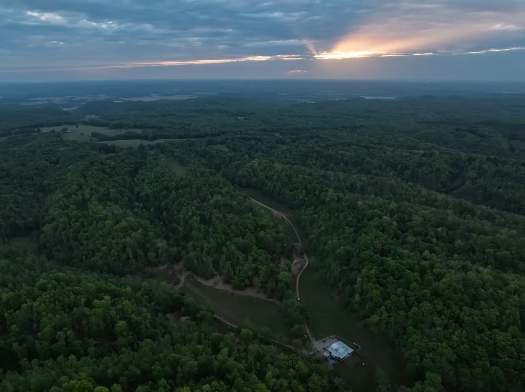 2073 Dog Branch Road Prospect TN 38477