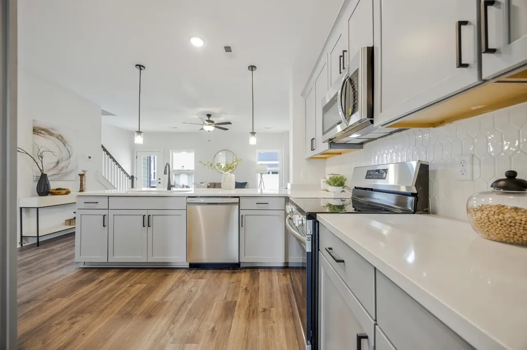 1598 S Watkins Street Chattanooga TN 37404