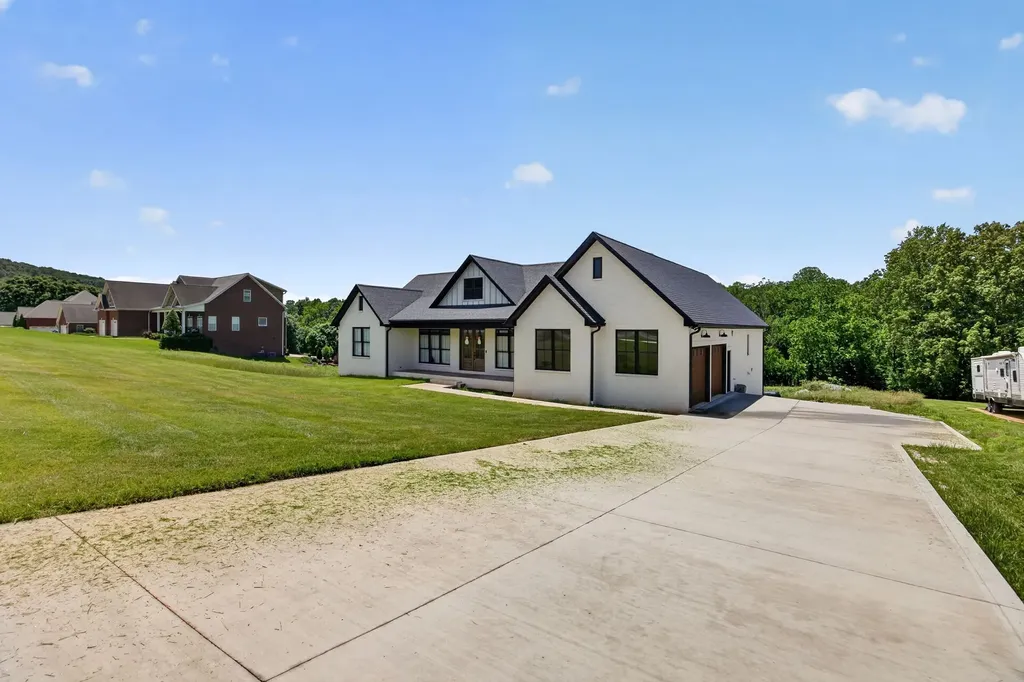4413 Twin Creeks Drive Cookeville TN 38506