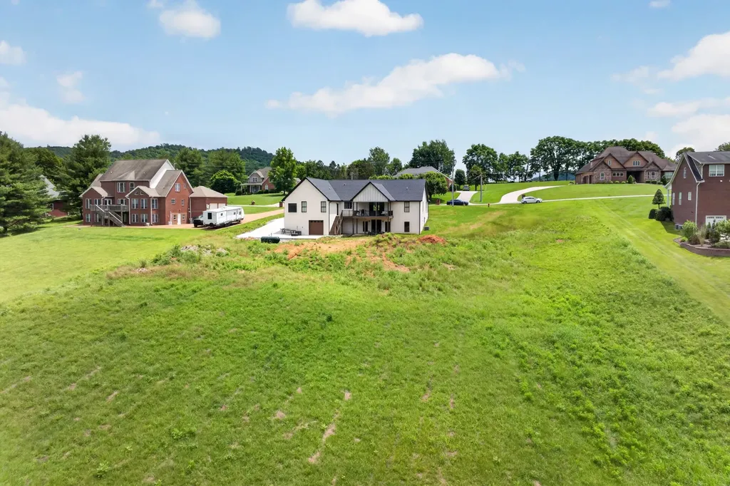 4413 Twin Creeks Drive Cookeville TN 38506