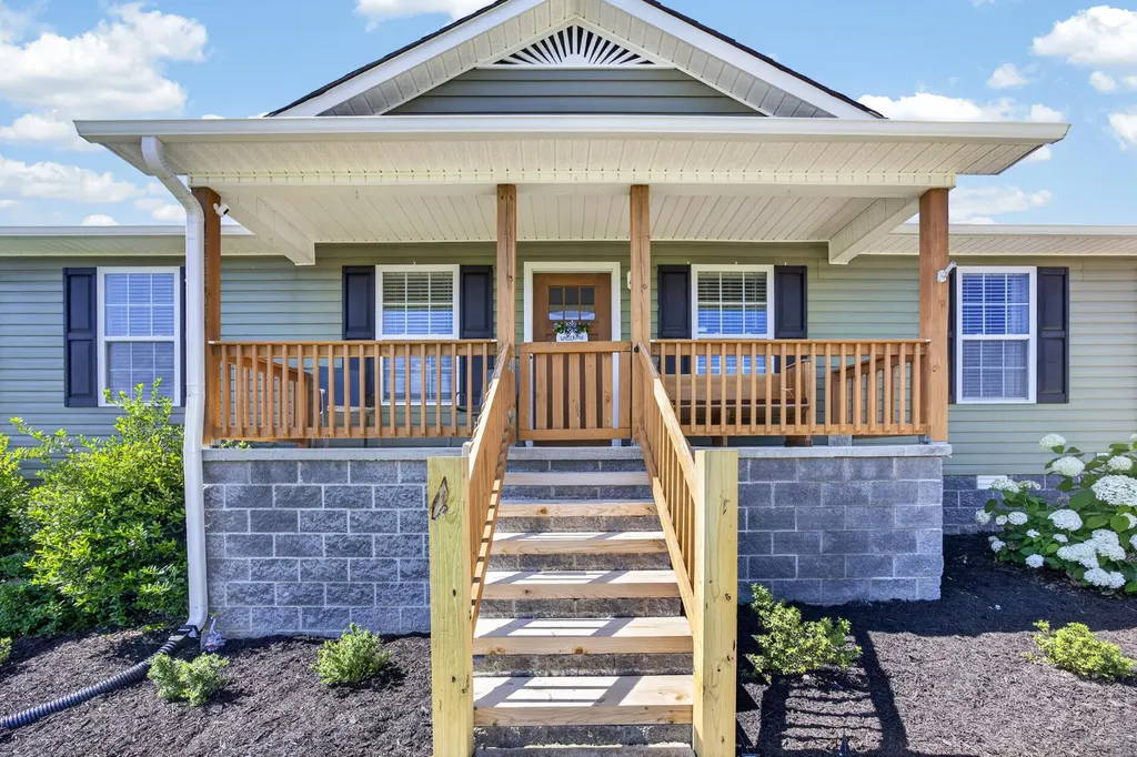 7224 Southfork Road Baxter TN 38544