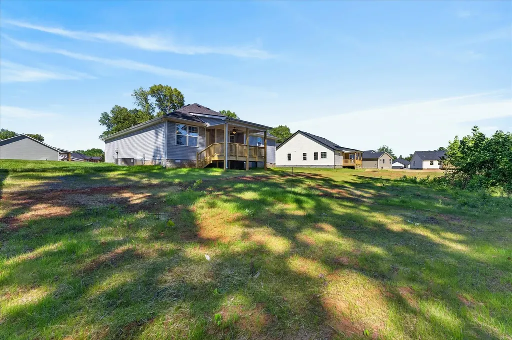 330 Tisha Court Clarksville TN 37042