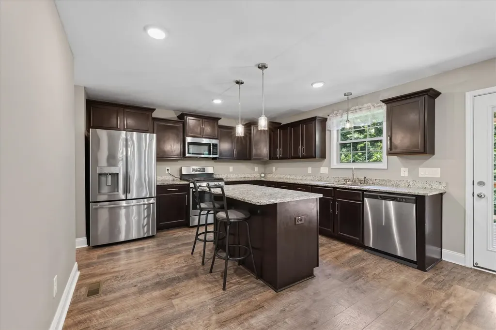 1499 Dewberry Road Clarksville TN 37042