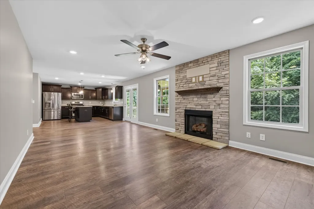 1499 Dewberry Road Clarksville TN 37042