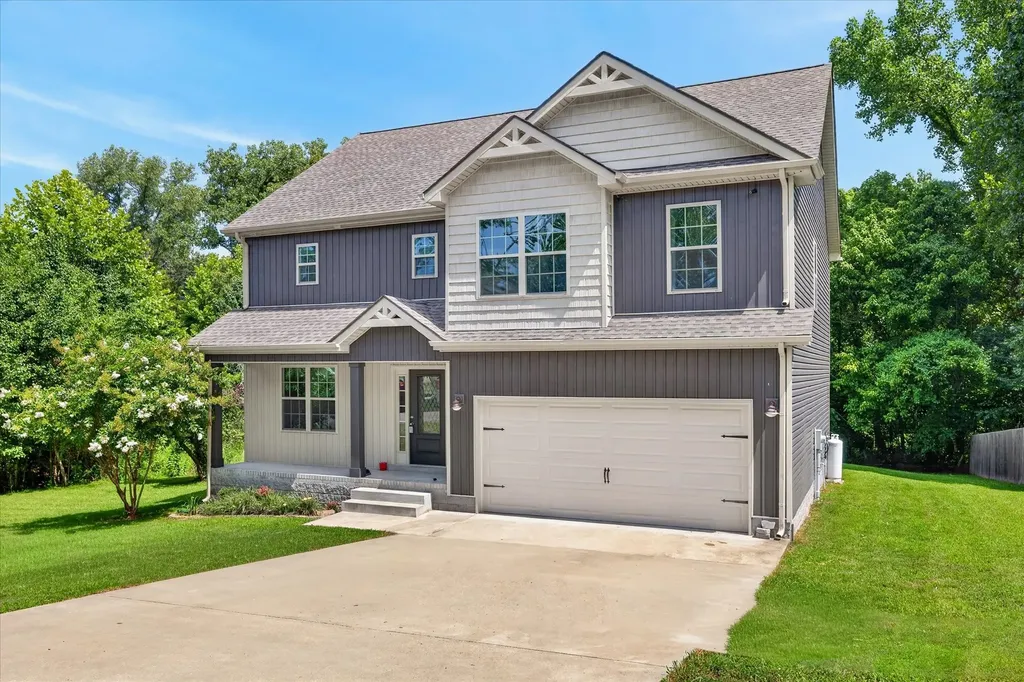 1499 Dewberry Road Clarksville TN 37042