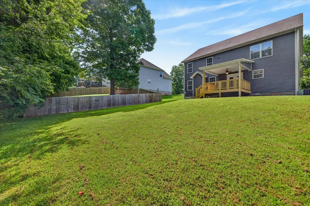 1499 Dewberry Road Clarksville TN 37042