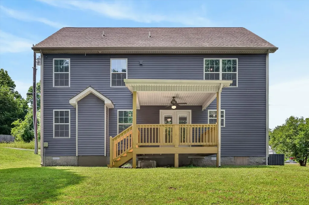1499 Dewberry Road Clarksville TN 37042