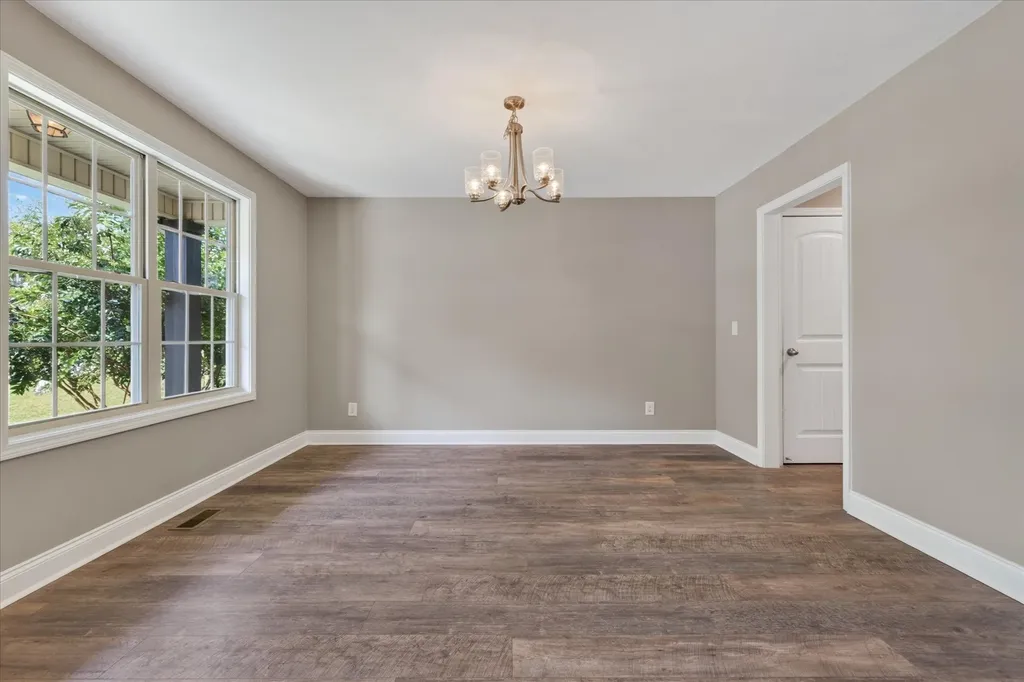 1499 Dewberry Road Clarksville TN 37042