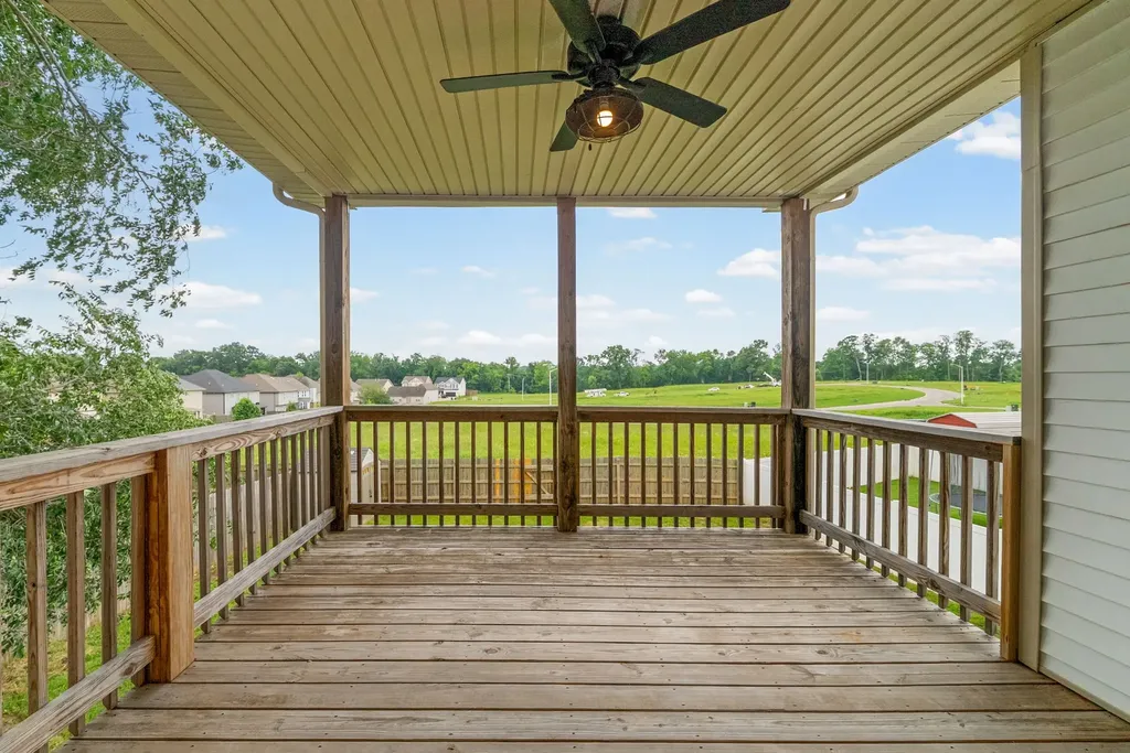 681 Elm Street Clarksville TN 37040