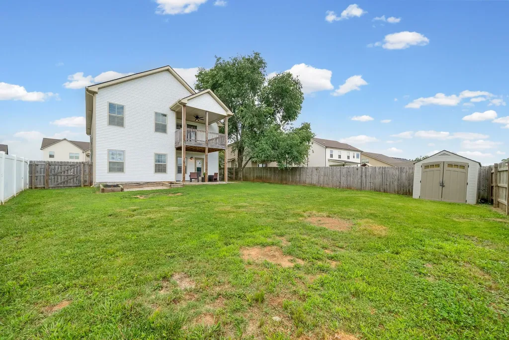 681 Elm Street Clarksville TN 37040