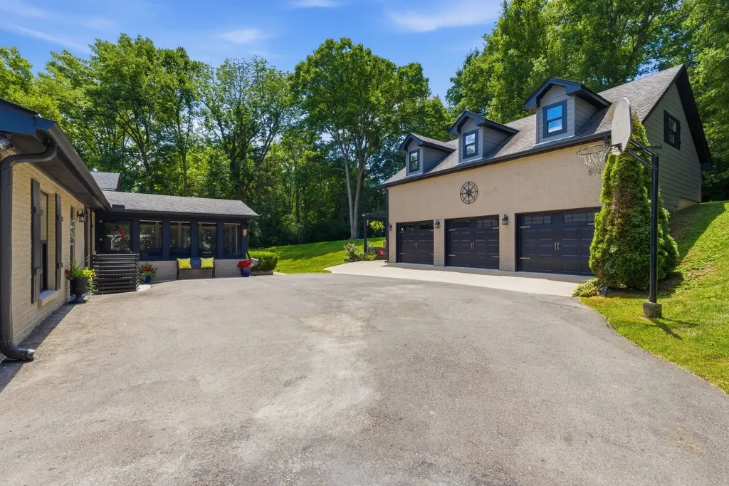 6609 Currywood Drive Nashville TN 37205
