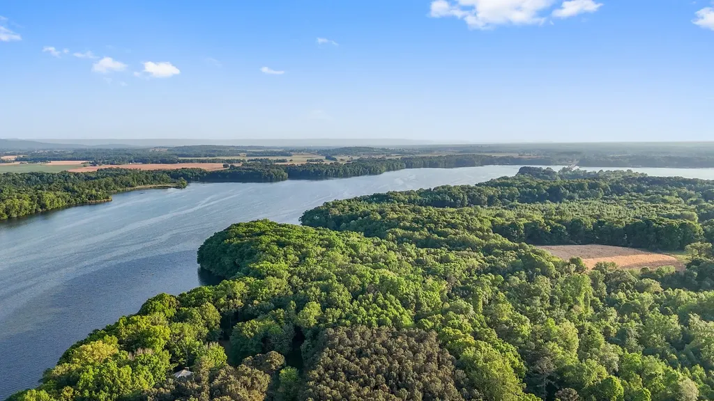 39 Bluebird Trail Estill Springs TN 37330