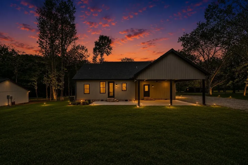 39 Bluebird Trail Estill Springs TN 37330