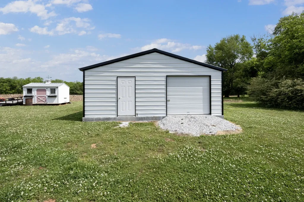 1687 Georgia Crossing Road Winchester TN 37398