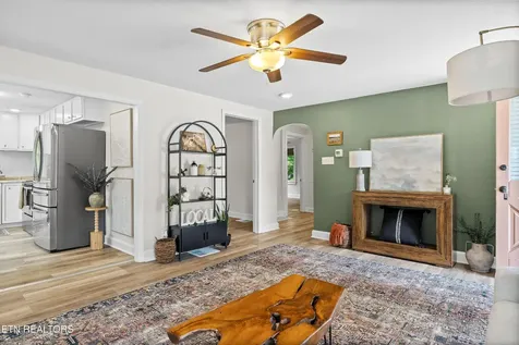 411 Landau Drive Maryville TN 37801