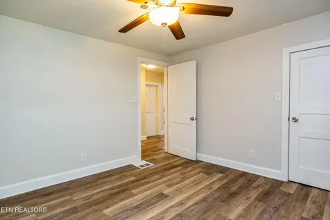 411 Landau Drive Maryville TN 37801