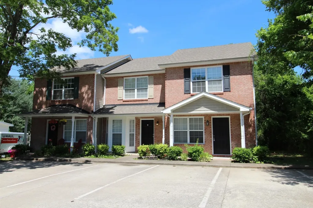 938 Cumberland Drive Clarksville TN 37040