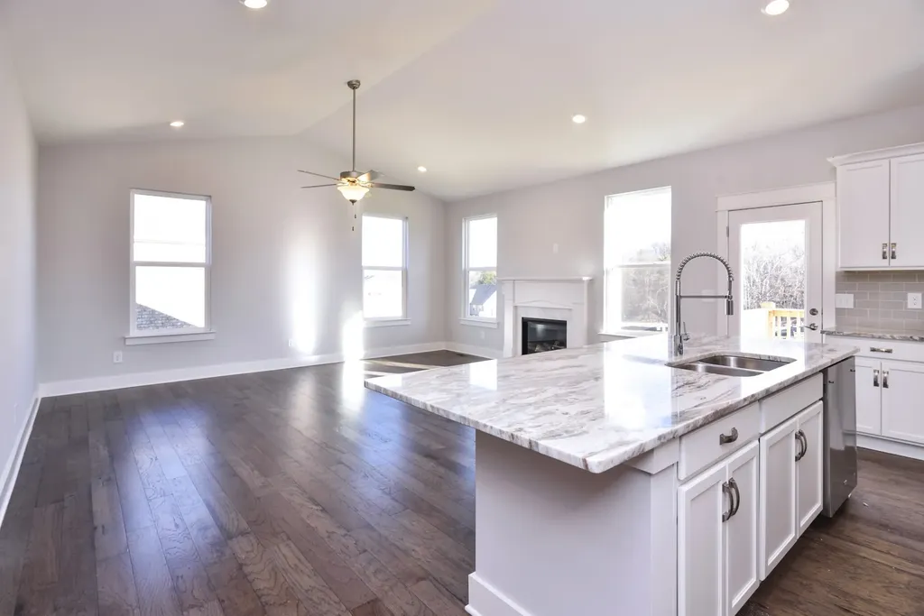 160 Rawling Lane Gallatin TN 37066