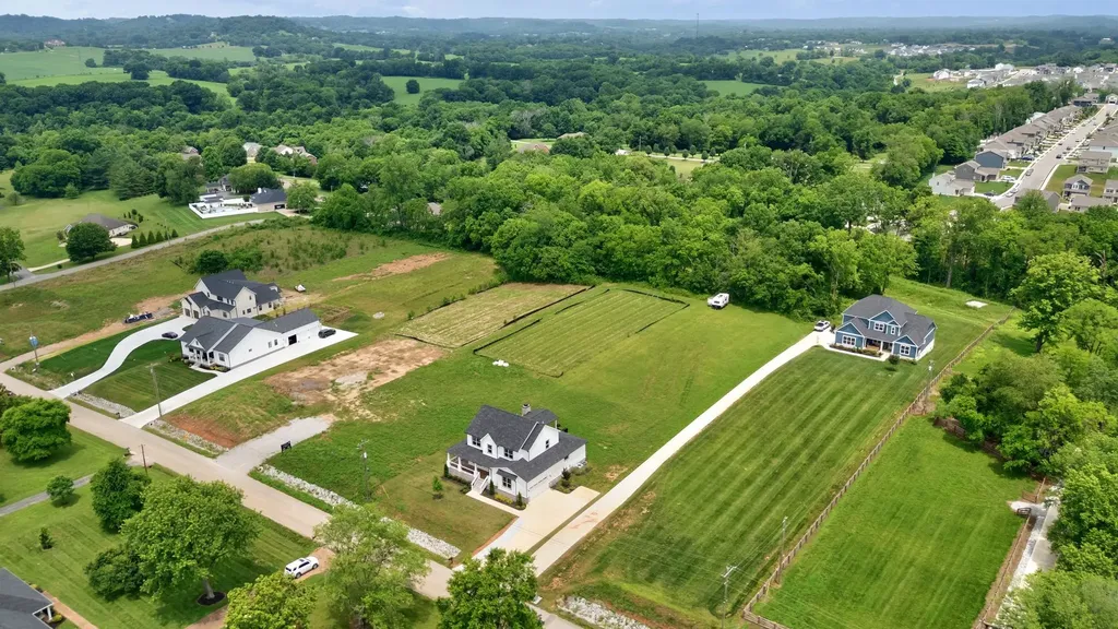 1514 Frye Road Columbia TN 38401