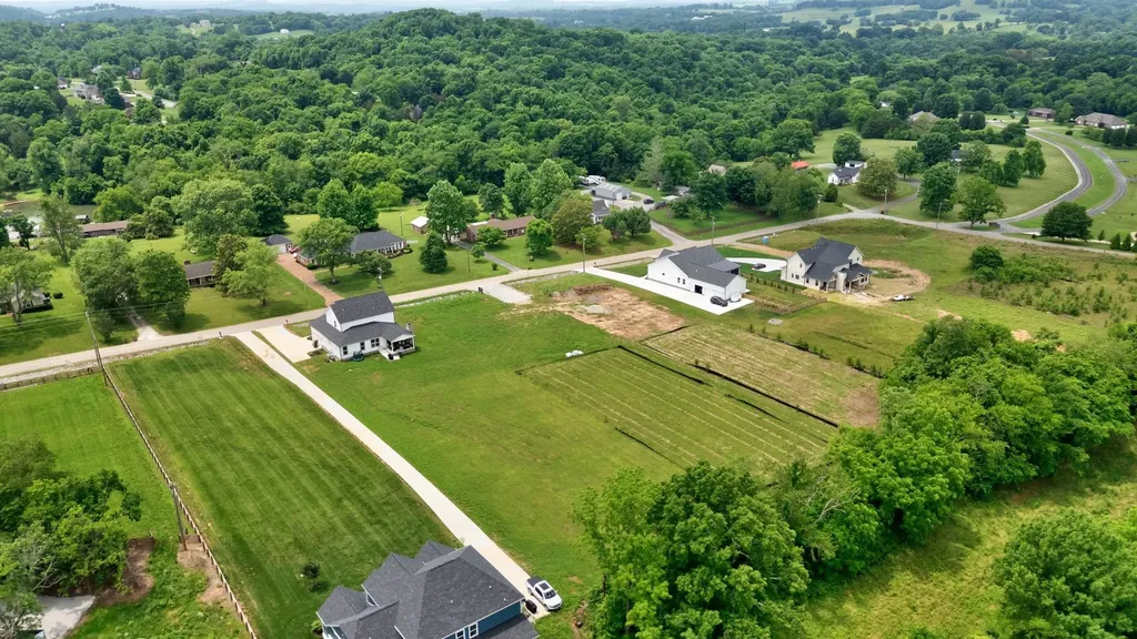 1514 Frye Road Columbia TN 38401