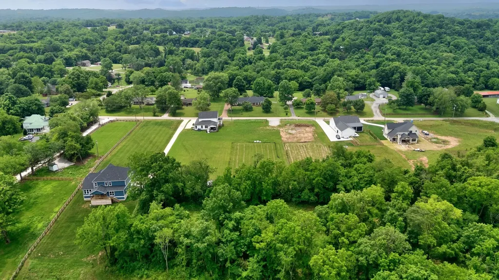 1514 Frye Road Columbia TN 38401