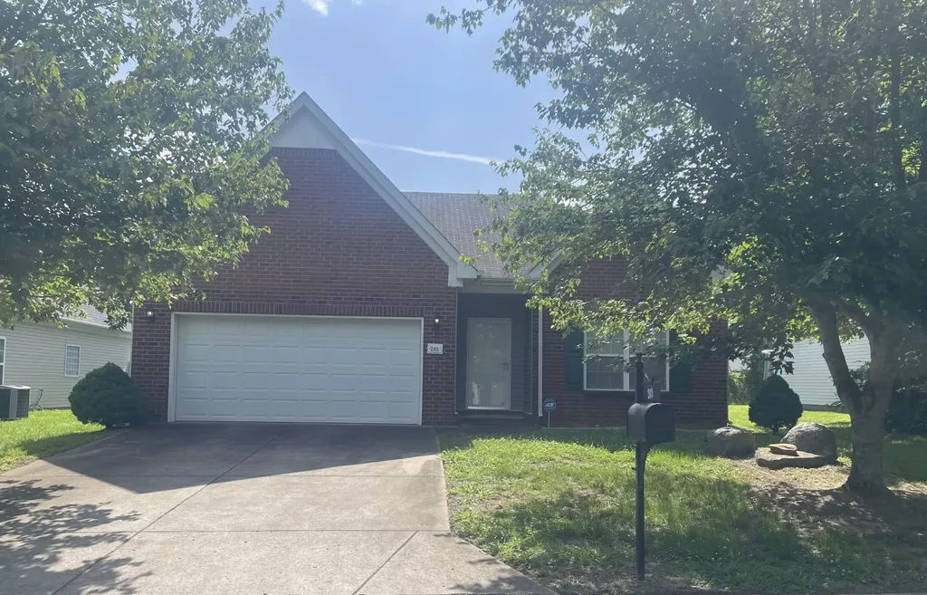 203 Neal Avenue Smyrna TN 37167