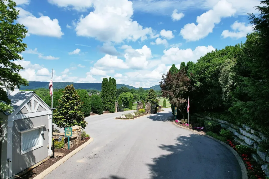 7345 Splendid View Drive Ooltewah TN 37363