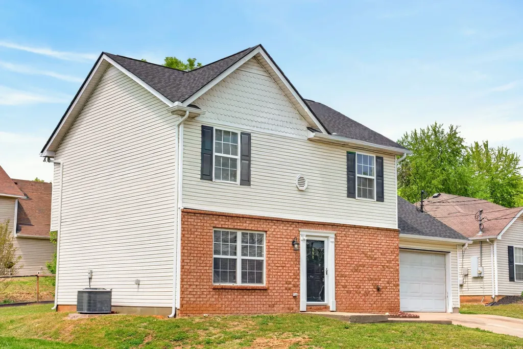 998 Tom Hailey Boulevard La Vergne TN 37086