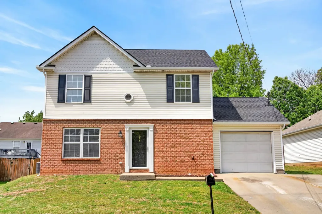 998 Tom Hailey Boulevard La Vergne TN 37086