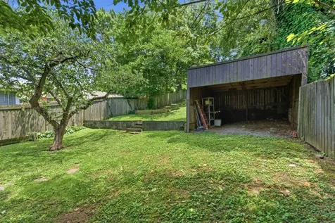 810 Fatherland Street Nashville TN 37206