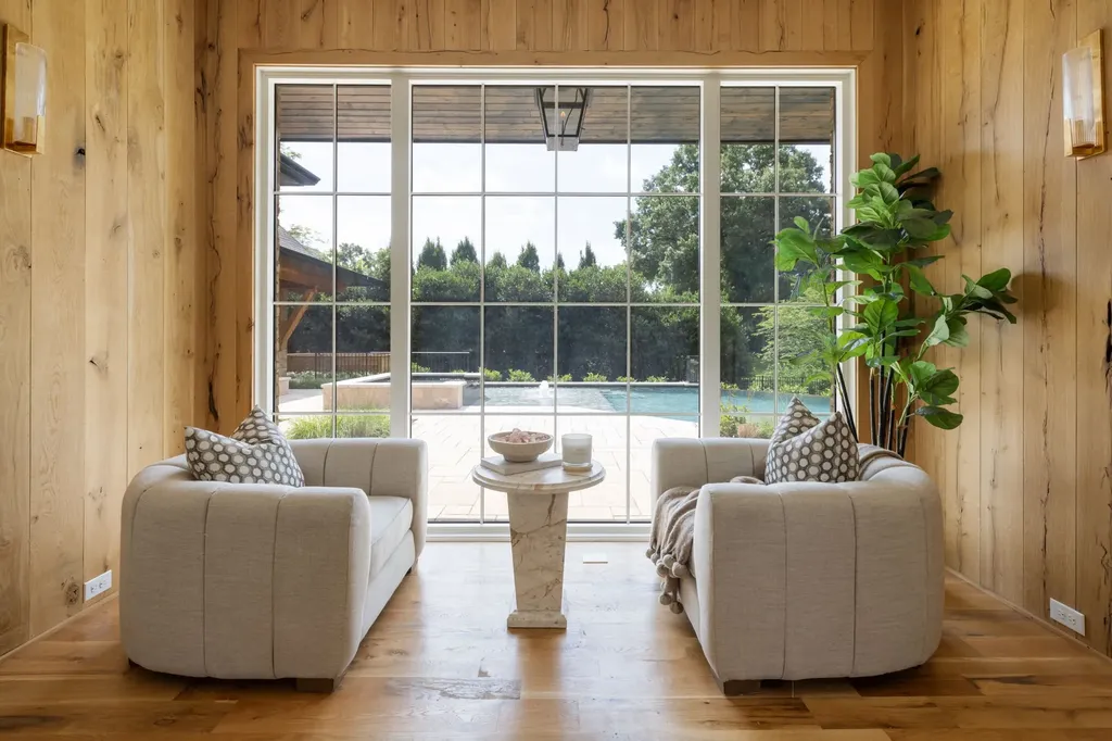 2805 Tyne Boulevard Nashville TN 37215