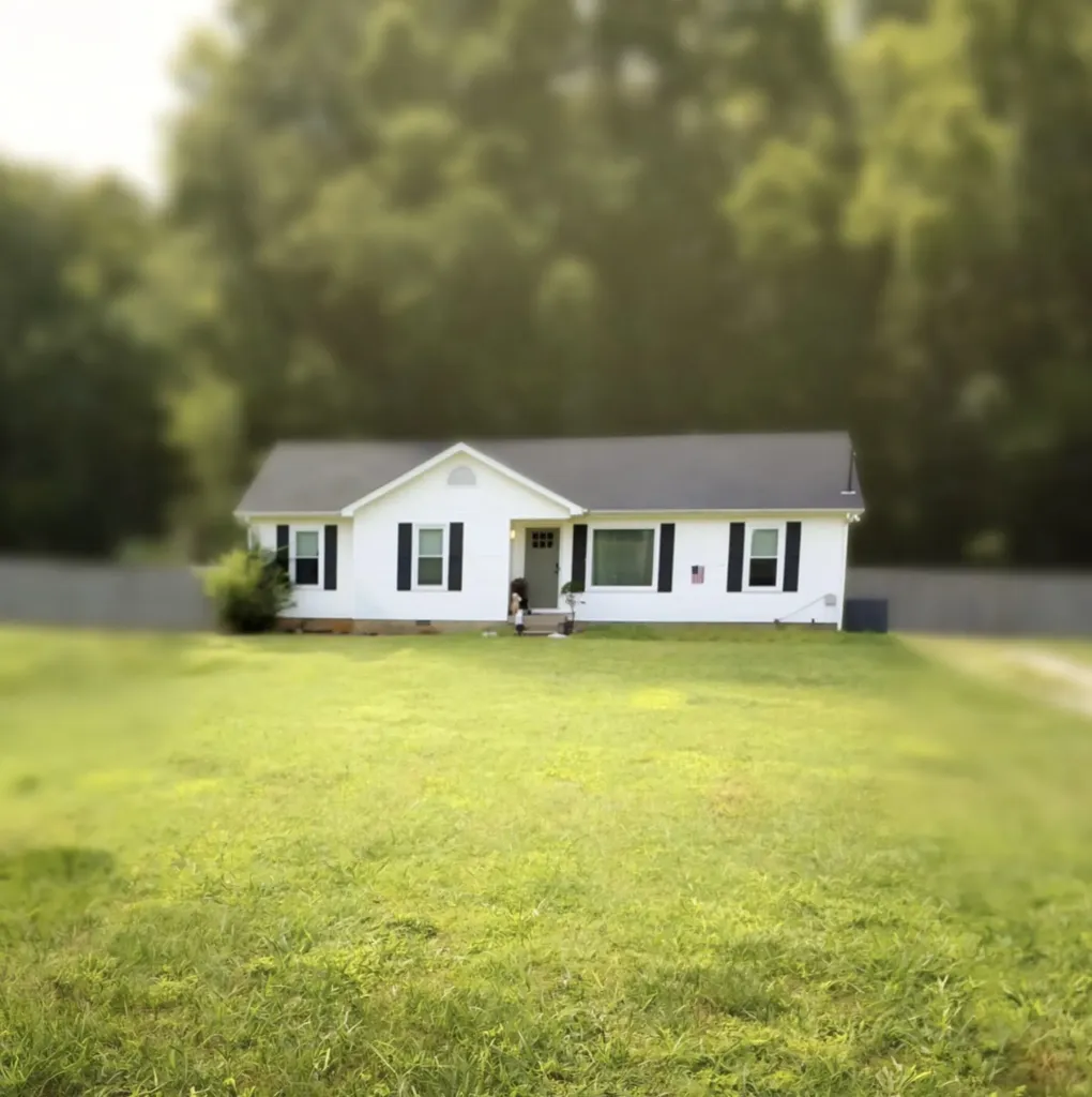 2446 Canterbury Chase Murfreesboro TN 37128