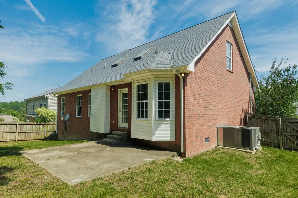 1406 Brighton Circle Old Hickory TN 37138