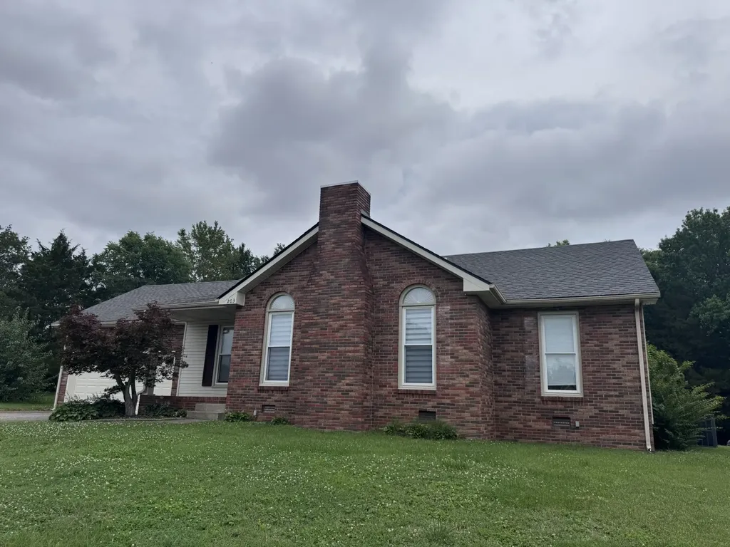 203 Melodie Drive Clarksville TN 37043