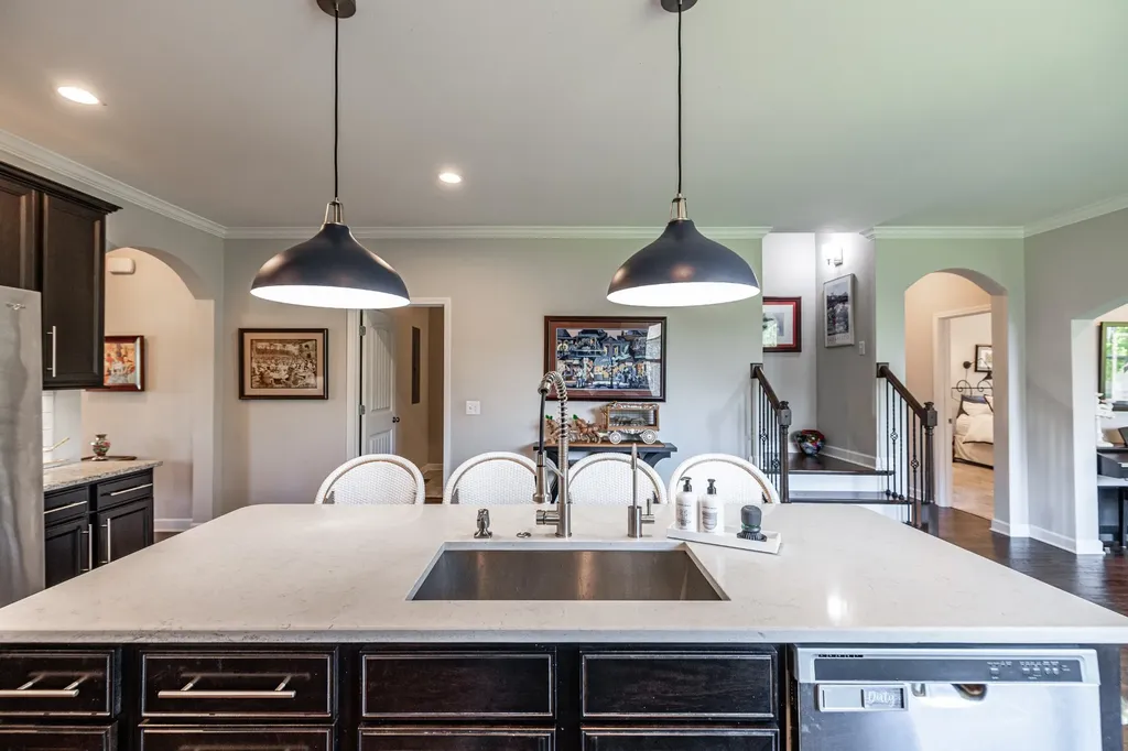 2044 Albatross Way Gallatin TN 37066