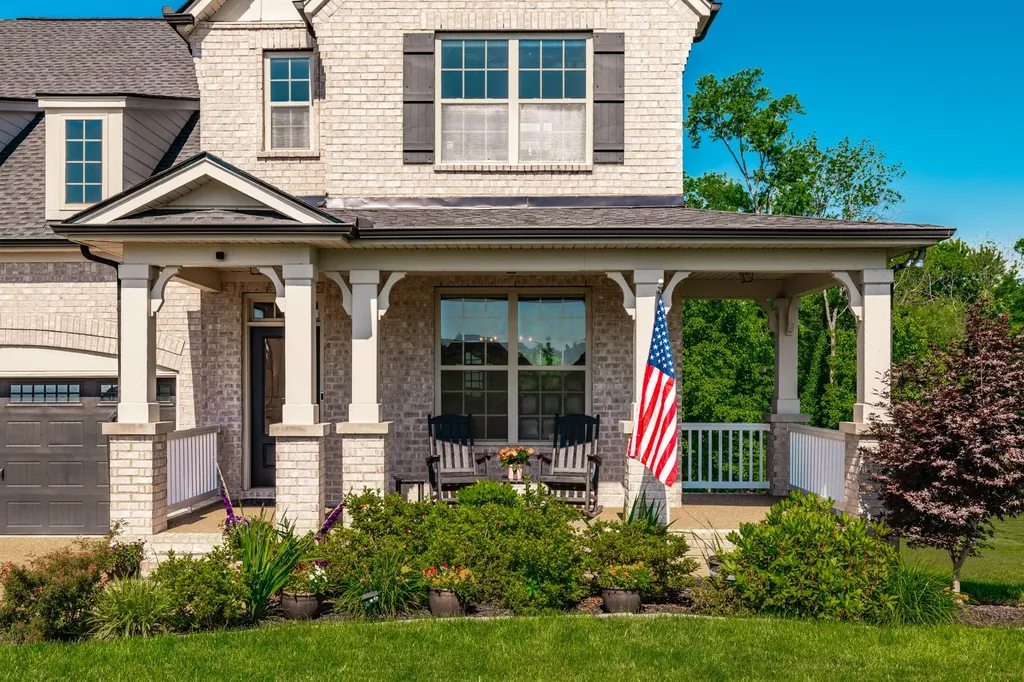 2044 Albatross Way Gallatin TN 37066