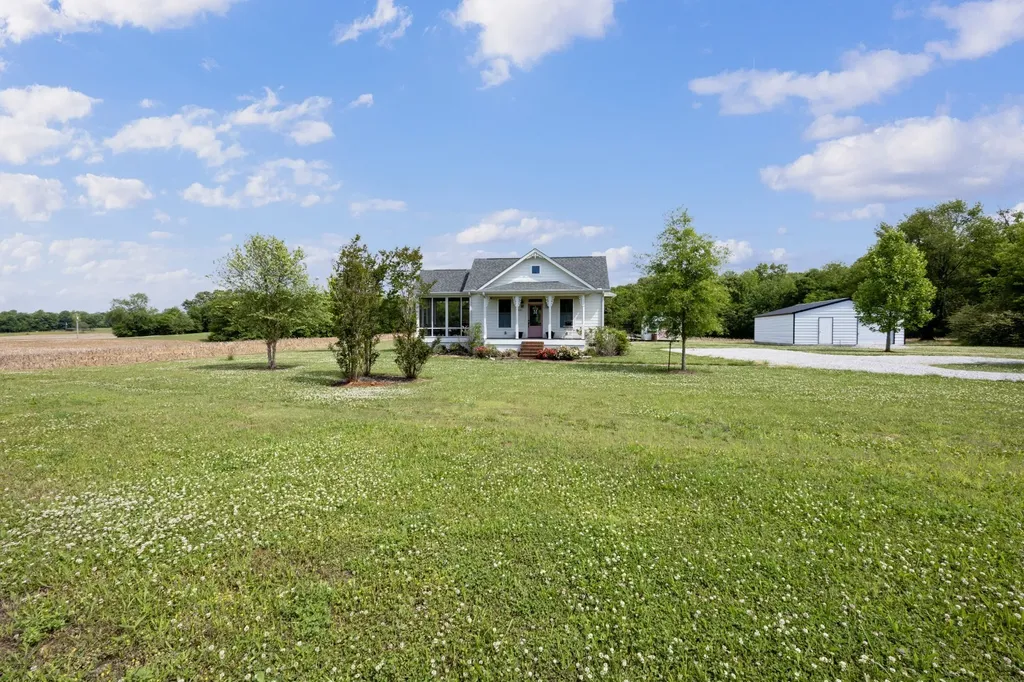 1717 Georgia Crossing Road Winchester TN 37398