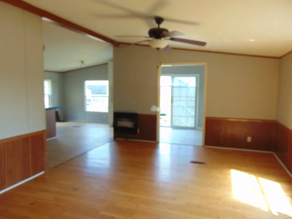 42 Oaks Road Ethridge TN 38456